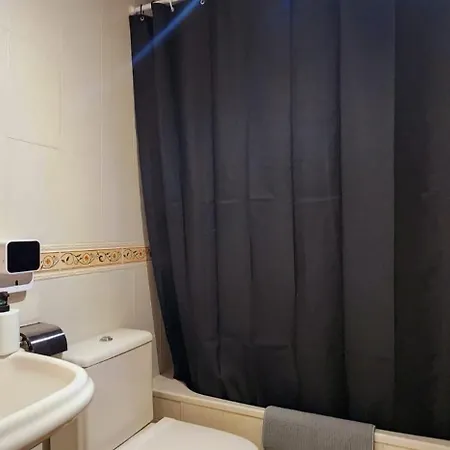 Bajo Con Jardin Deluxe